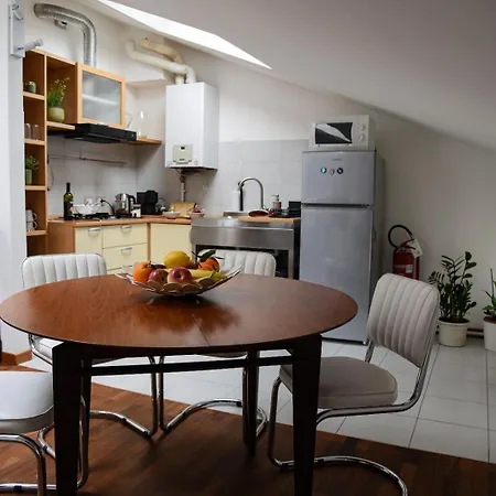 Interno 8 Равенна